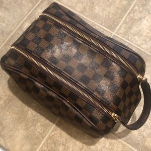 Patterned Makeup Bagp